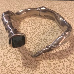 UNOde50 Twister Hinge Bracelet